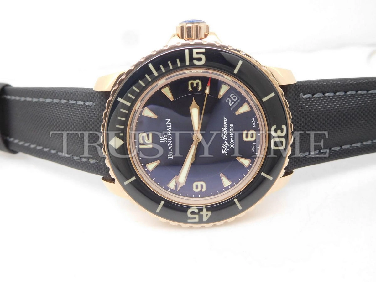 Копия часов Blancpain Fifty Fathoms 5015-3630-52A Арт.BP-0286