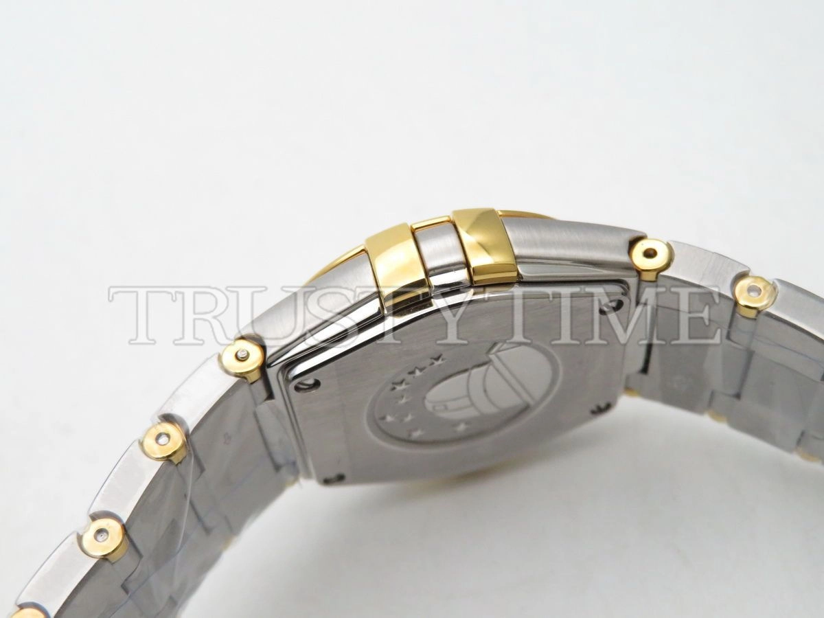 Копия часов Omega Constellation Manhattan Quartz 28mm 131.20.28.60.55.002 Арт.OM-0461