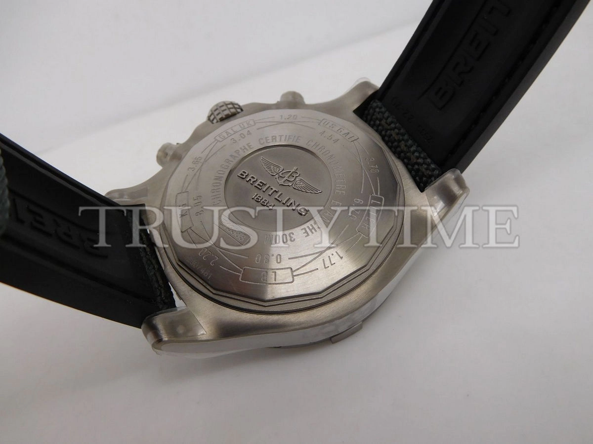 Копия часов Breitling Avenger Bandit Chronograph 45 A1338111/F564/109W/A20BA.1 Арт.BT-0337