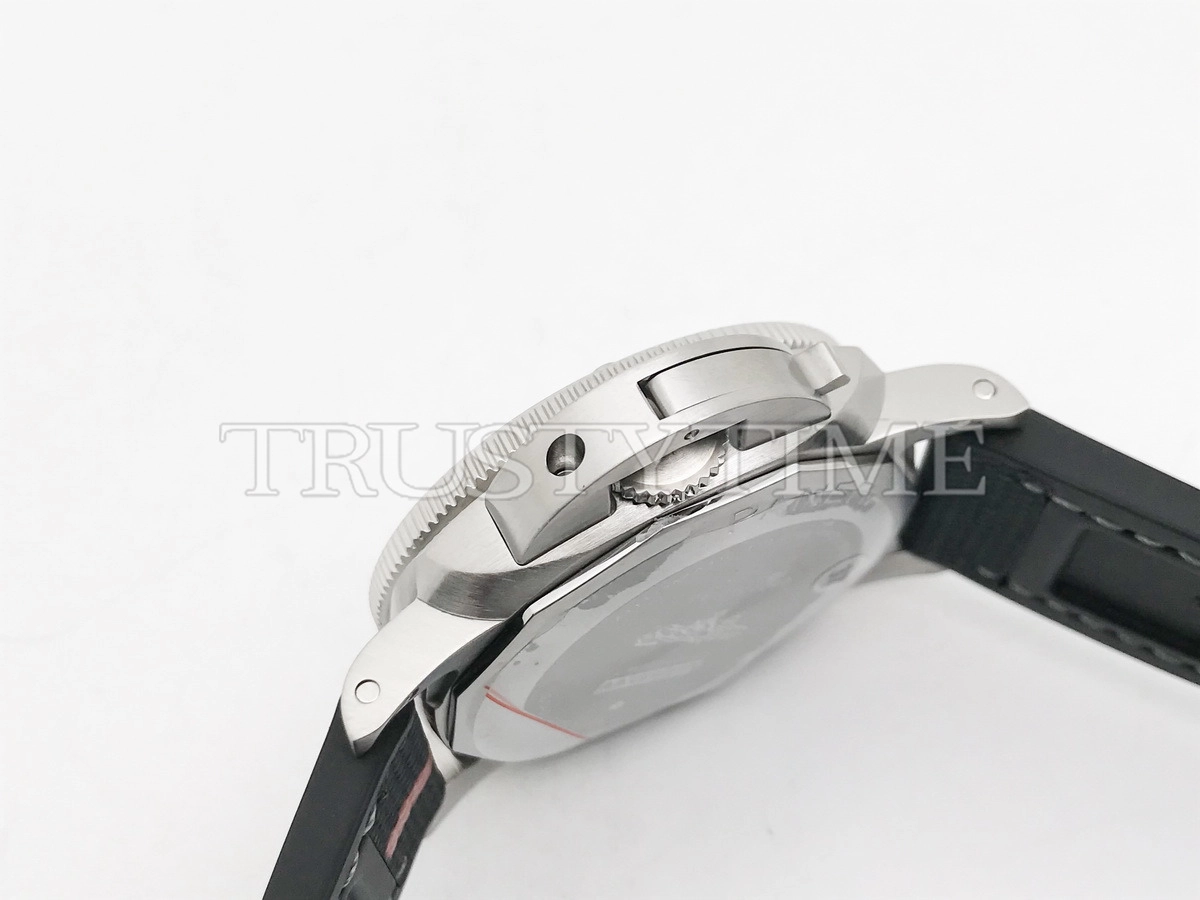 Копия часов Panerai Submersible Luna Rossa 42mm PAM01579 Арт.PN-0916