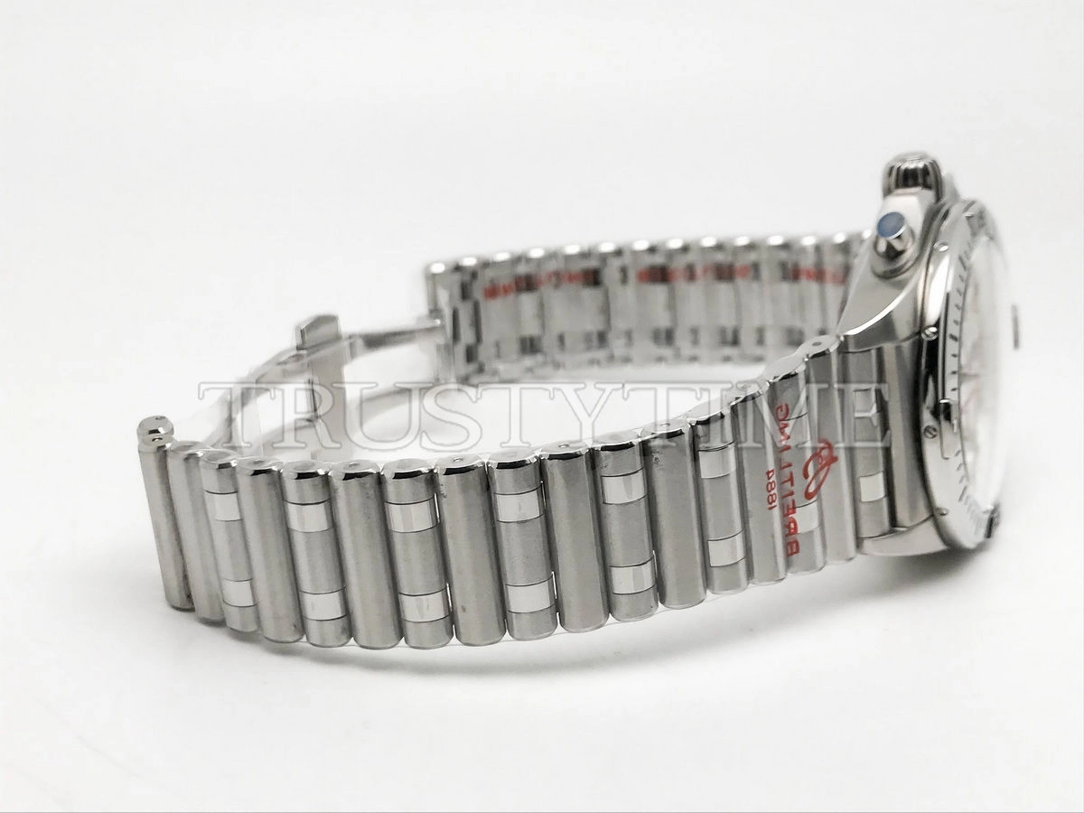 Копия часов Breitling Chronomat B01 42 Six Nations England AB0134A71A1A1 Арт.BT-1095