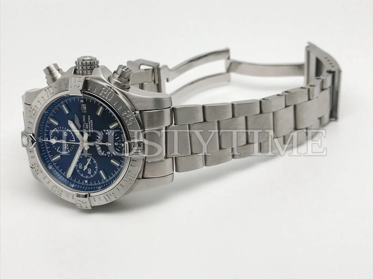 Копия часов Breitling Avenger Chronograph 43 A13385101C1A1 Арт.BT-0629