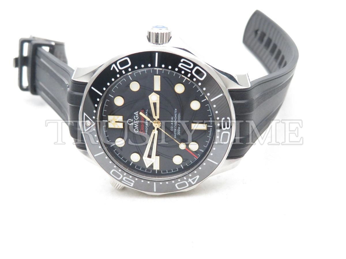 Копия часов Omega Seamaster Diver 300m Co-axial Chronometer James Bond Limited Edition No Date 42mm 210.22.42.20.01.003 Арт.OM-0835