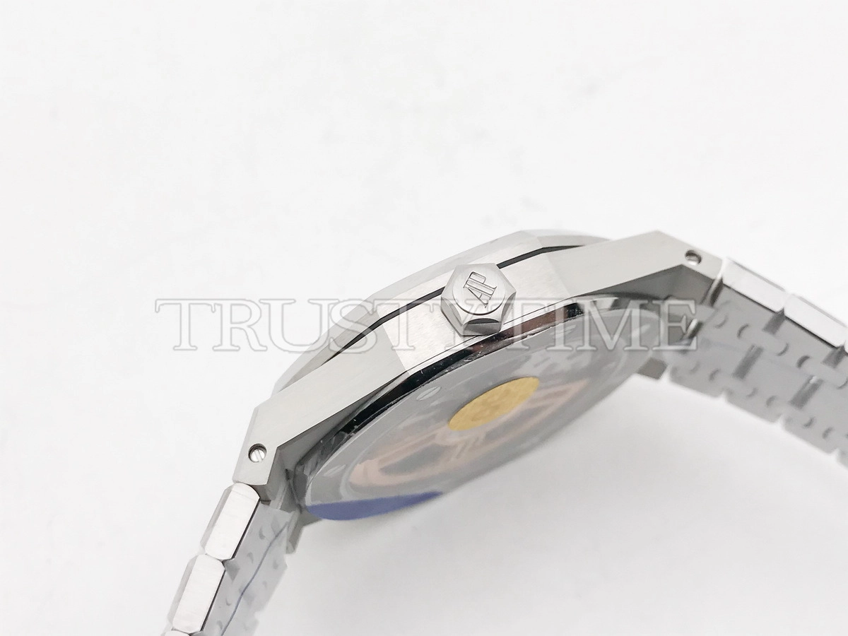 Копия часов Audemars Piguet Royal Oak Selfwinding II 15500ST.OO.1220ST.02 Арт.AP-0670