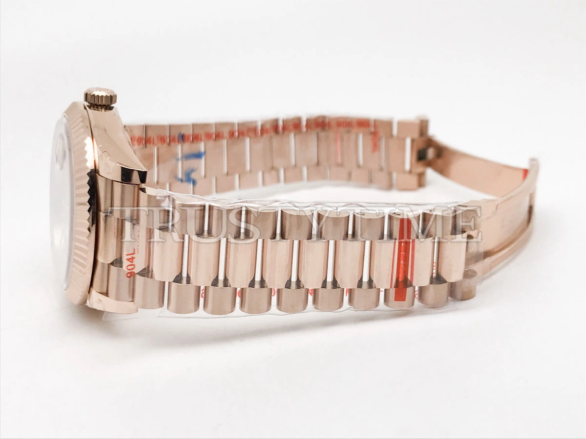 Копия часов Rolex Day-Date 40mm 228235-0005 Арт.RX-2753