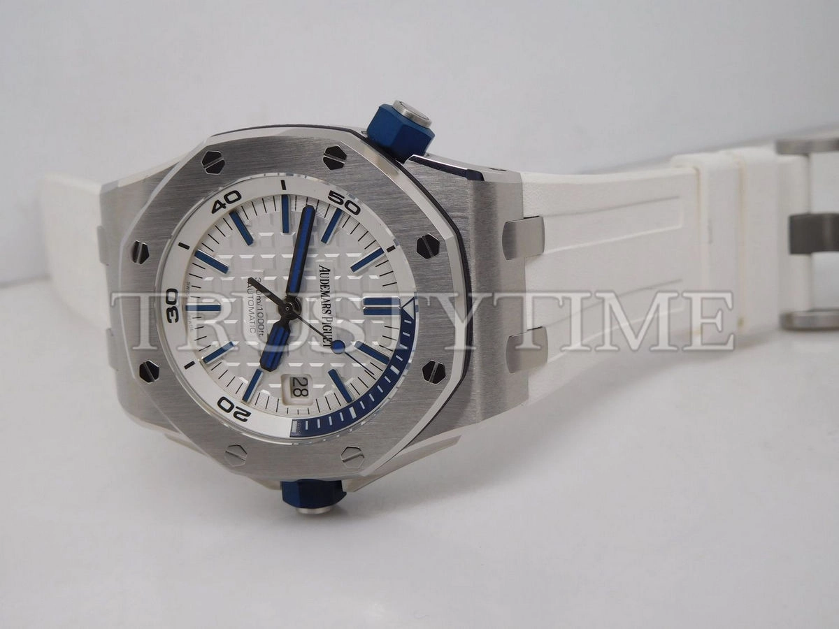 Копия часов Audemars Piguet Royal Oak Offshore Diver 15710ST.OO.A010CA.01 Арт.AP-0896
