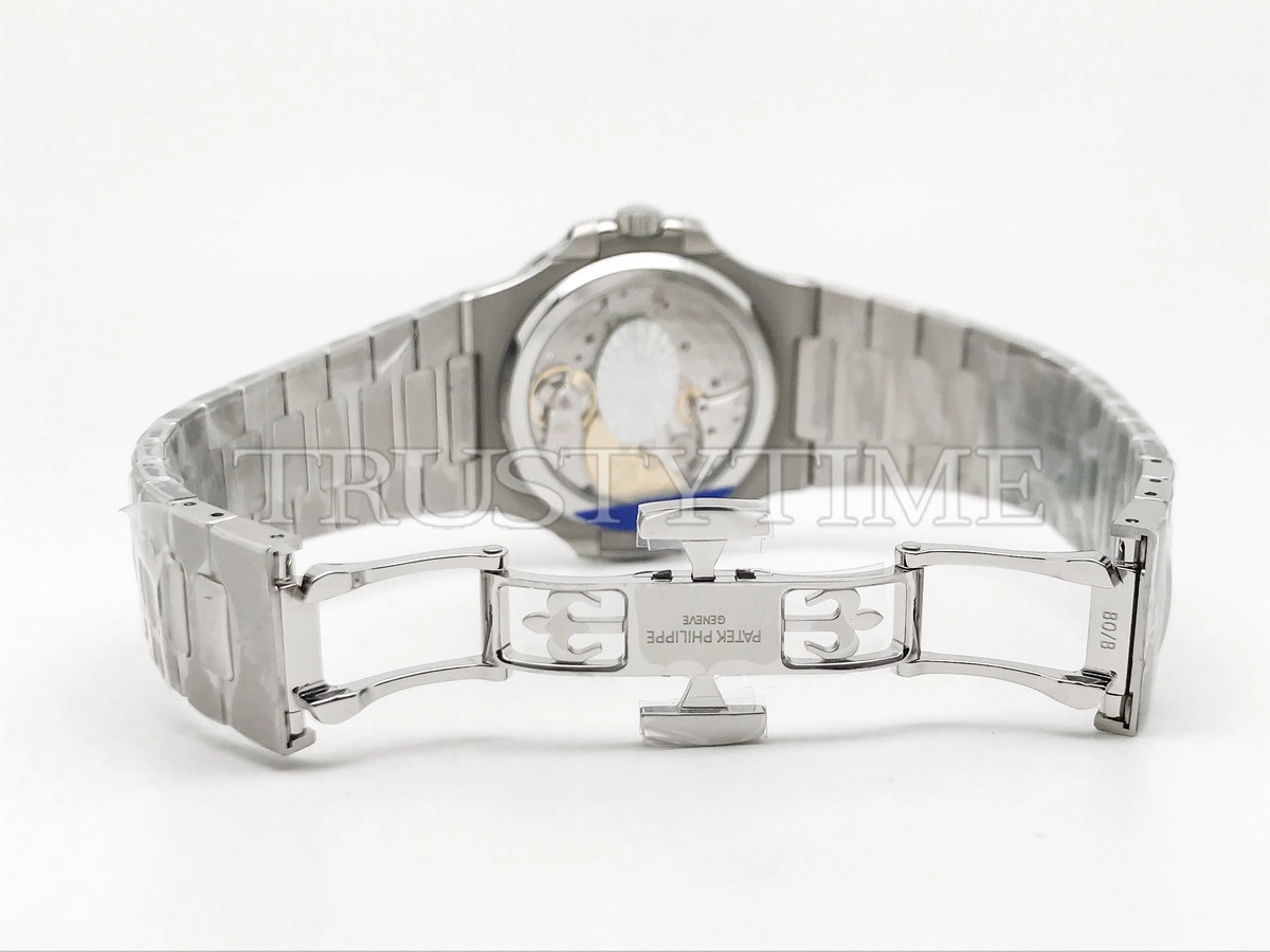 Копия часов Patek Philippe Nautilus Power Reserve Moonphase 40mm 5712/1A-001 Tiffany&Co. Арт.PP-0854