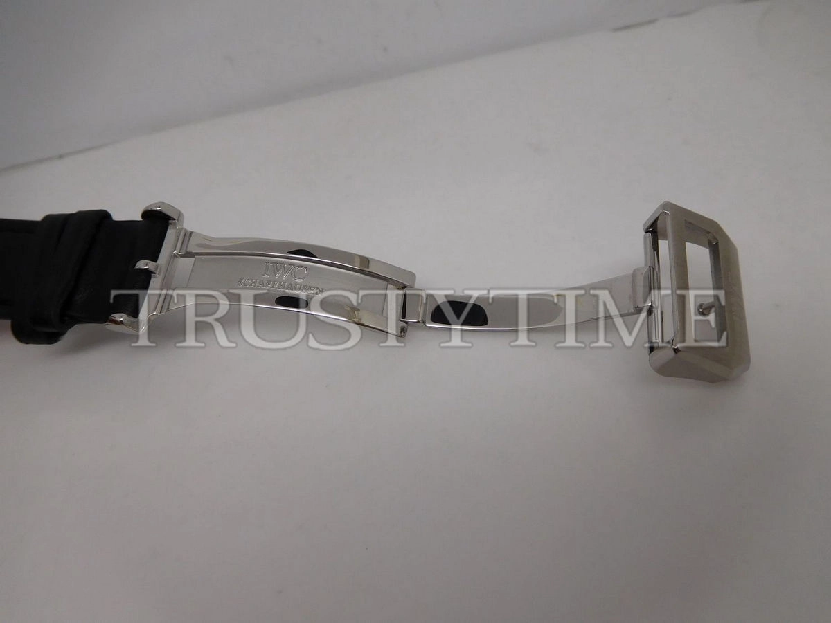 Копия часов IWC Pilot's Watch Mark XVII Edition Le Petit Prince 41mm IW326506 Арт.IW-0509