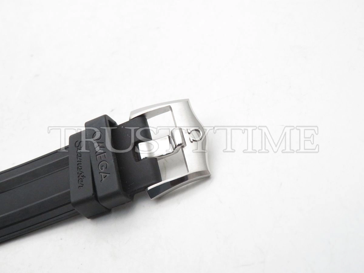 Копия часов Omega Seamaster Diver 300m Co-axial Chronometer James Bond Limited Edition No Date 42mm 210.22.42.20.01.003 Арт.OM-0835