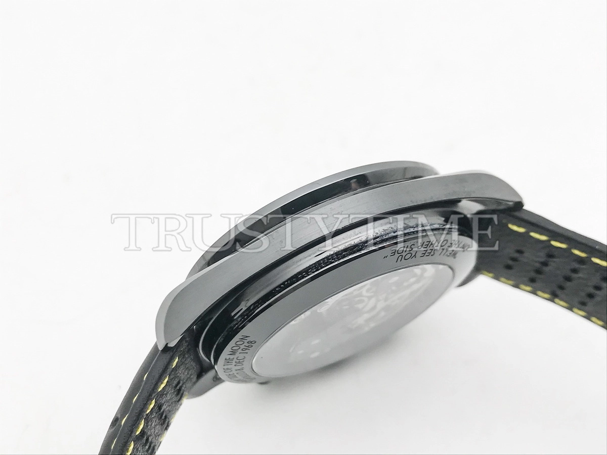 Копия часов Omega Speedmaster Dark Side of the Moon Apollo 8 44mm 310.92.44.50.01.001