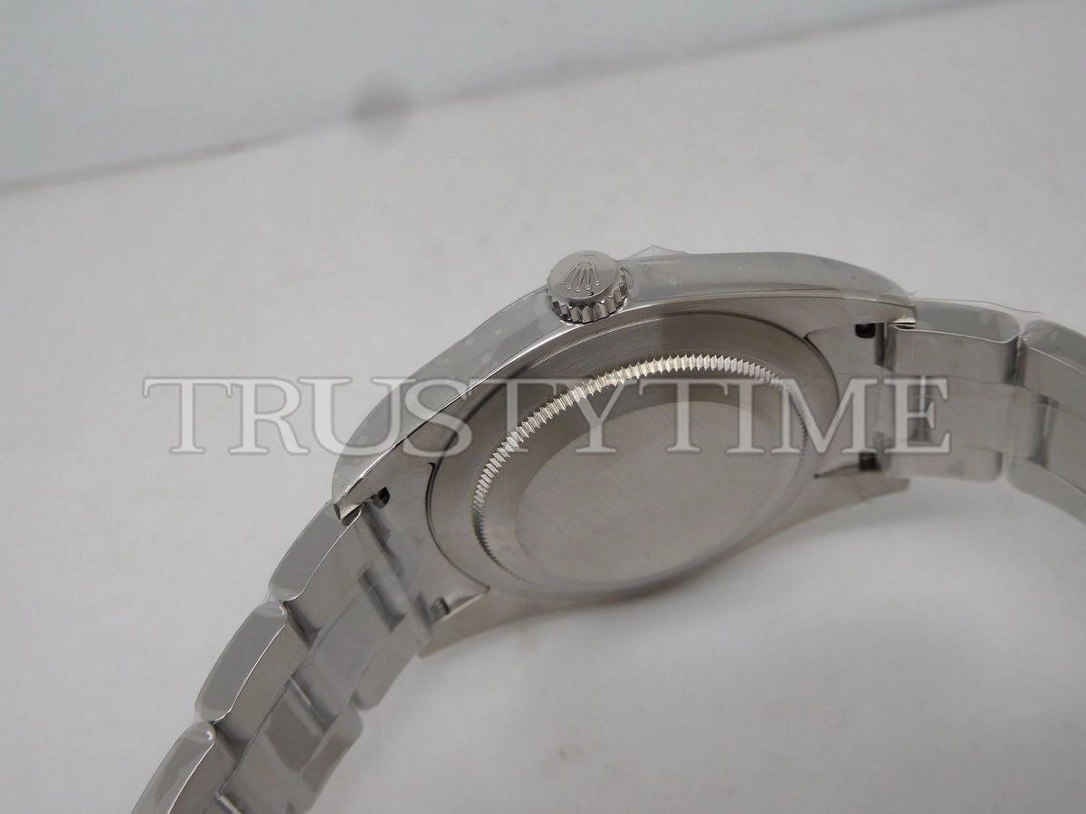 Копия часов Rolex Oyster Perpetual 39mm 114300-0005 Арт.RX-1426
