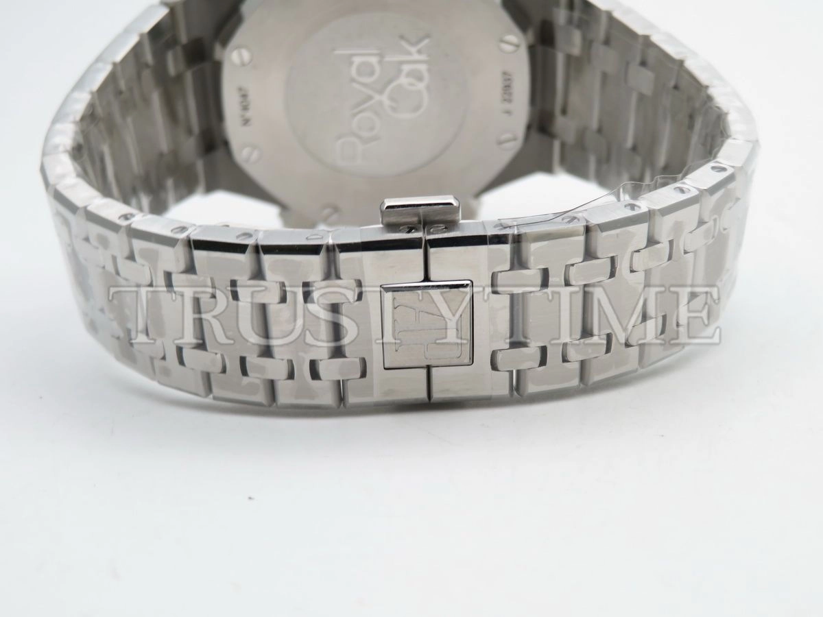 Копия часов Audemars Piguet Royal Oak Chronograph 26320ST.OO.1220ST.02 Арт.AP-0767