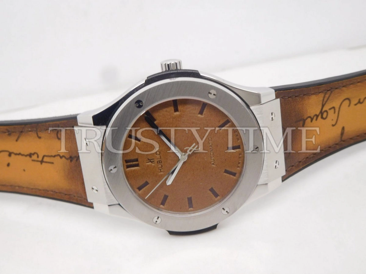 Копия часов Hublot Classic Fusion Berluti Scritto Platinium 45mm 511.TX.050T.VR.BER16 Арт.HB-0489