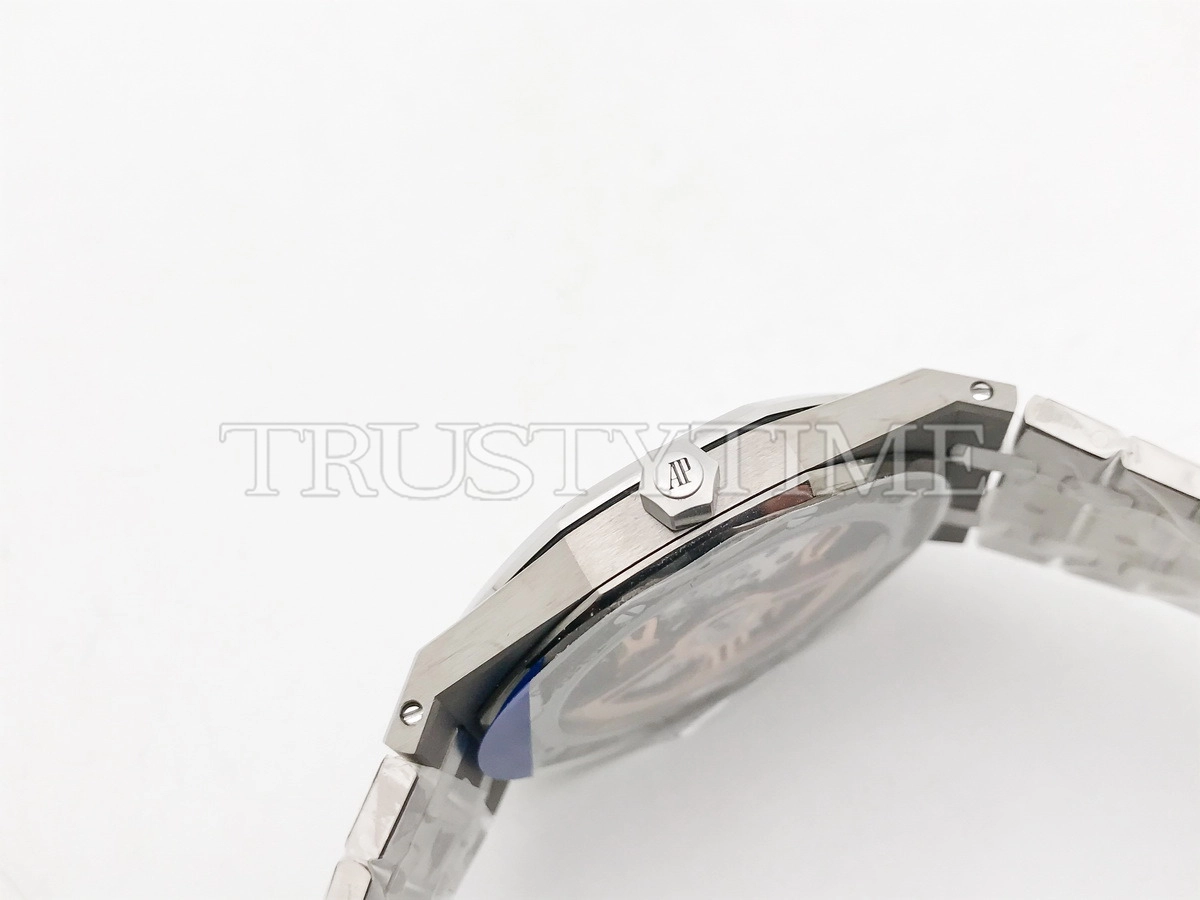 Копия часов Audemars Piguet Royal Oak Jumbo Extra-Thin Titanium 16202XT.OO.1240XT.01 Арт.AP-1207