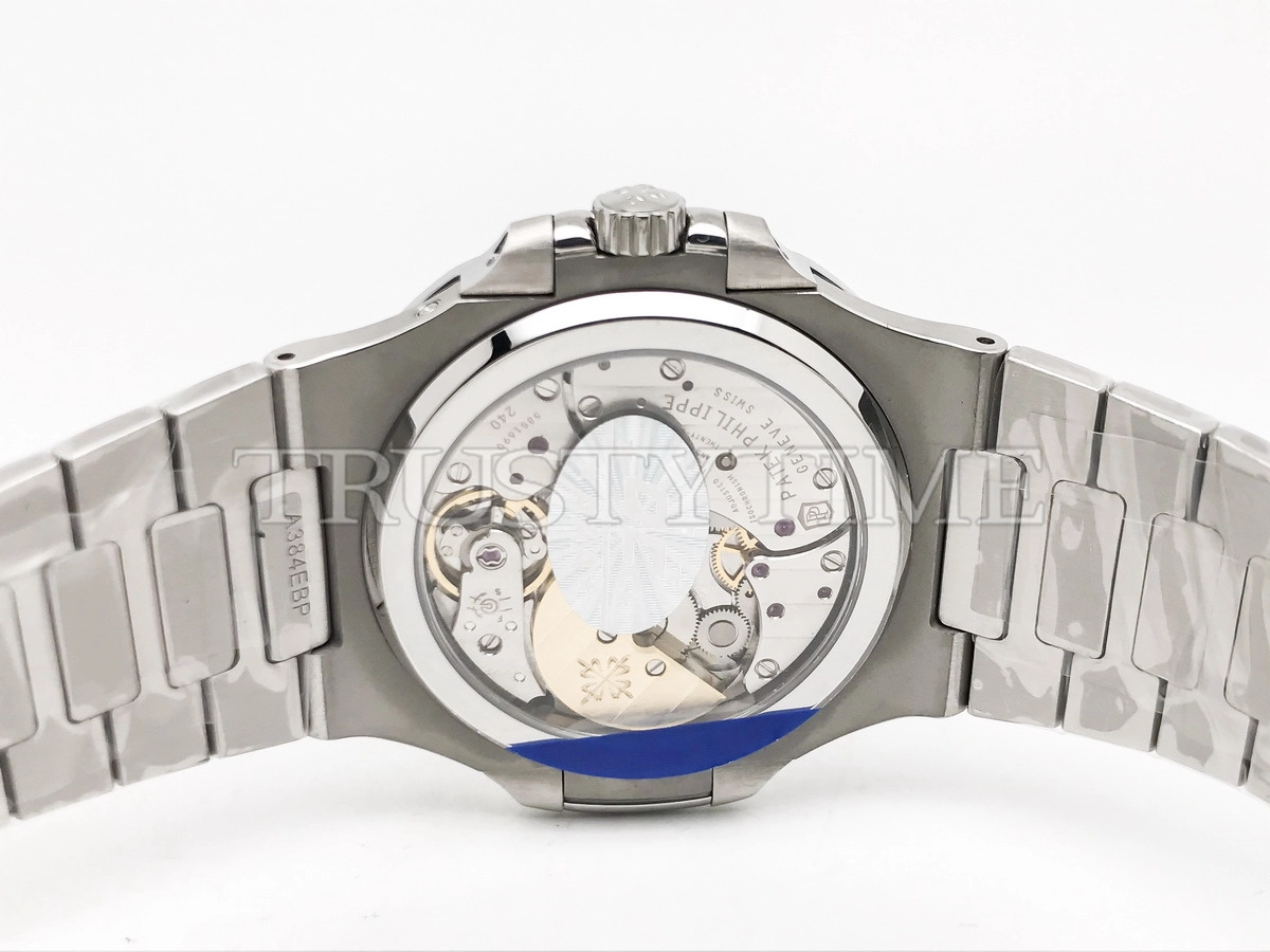 Копия часов Patek Philippe Nautilus Power Reserve Moonphase 40mm 5712/1A-001 Tiffany&Co. Арт.PP-0854