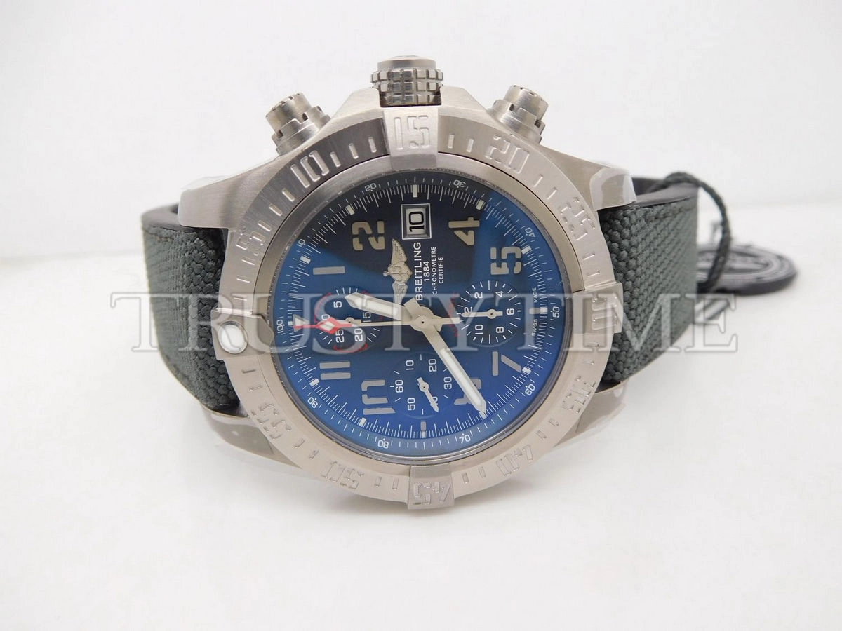 Копия часов Breitling Avenger Bandit Chronograph 45 A1338111/F564/109W/A20BA.1 Арт.BT-0337