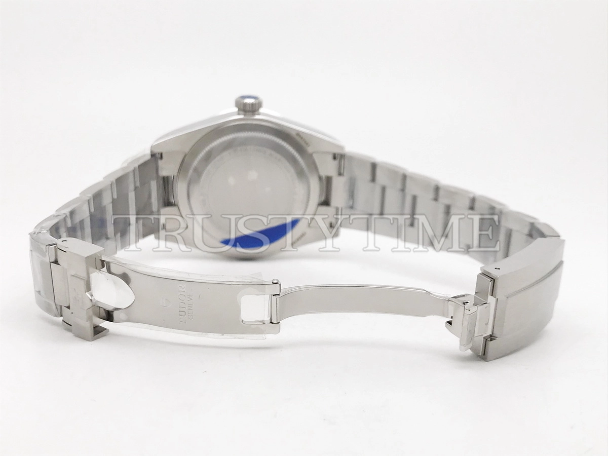 Копия часов Tudor Black Bay 68 43mm M7943A1A0NU-0002 Арт.TD-0858