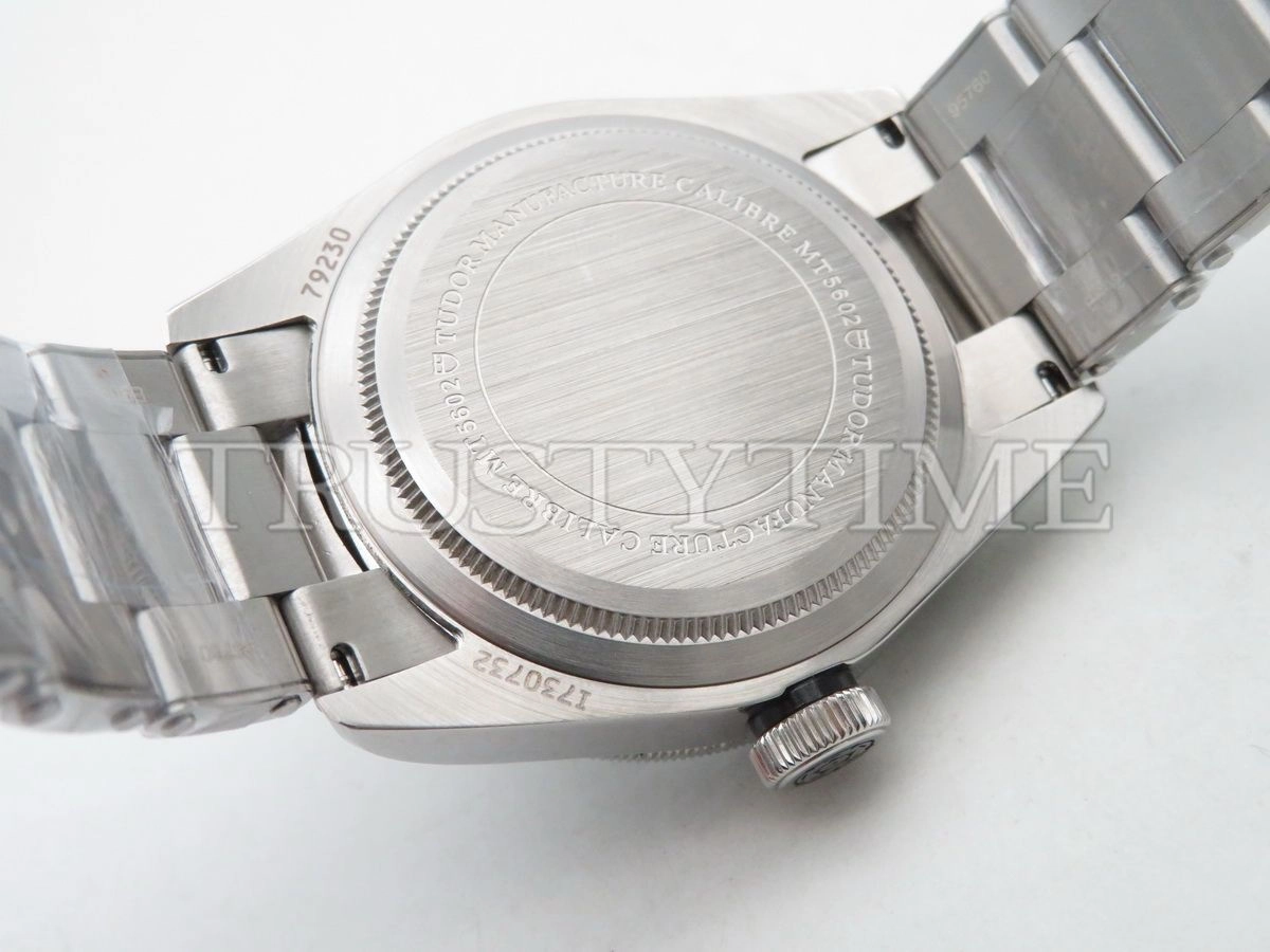 Копия часов Tudor Heritage Black Bay 41mm M79230N-0009 Арт.TD-0757