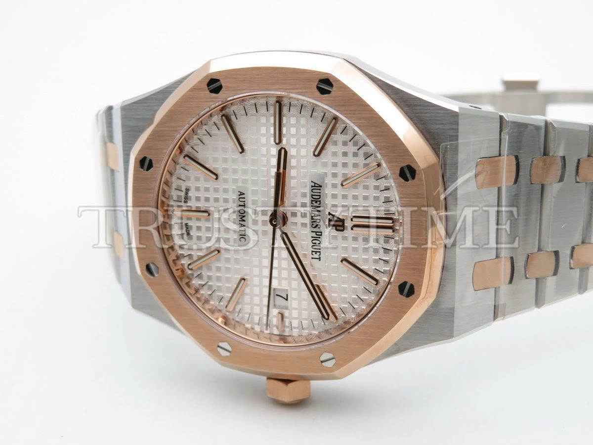 Копия часов Audemars Piguet Royal Oak Automatic II 15400SR.OO.1220SR.01 Арт.AP-0694
