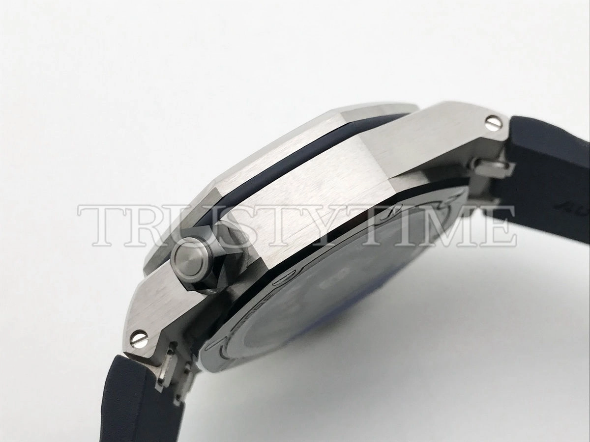 Копия часов Audemars Piguet Royal Oak Offshore Diver 15720ST.OO.A027CA.01 Арт.AP-1017