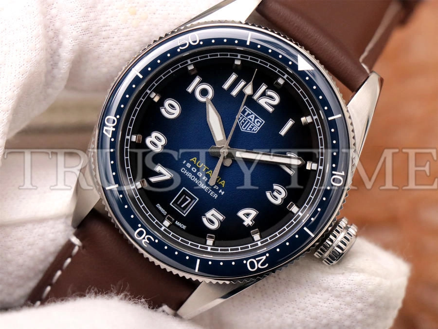 Копия часов Tag Heuer Autavia Isograph Calibre 5 42mm WBE5116.FC8266 Арт.TG-0602