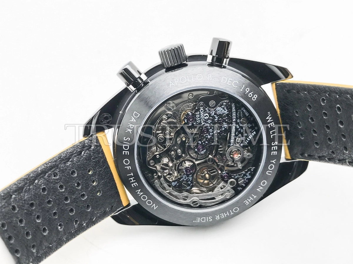 Копия часов Omega Speedmaster Dark Side of the Moon Apollo 8 44mm 311.92.44.30.01.001