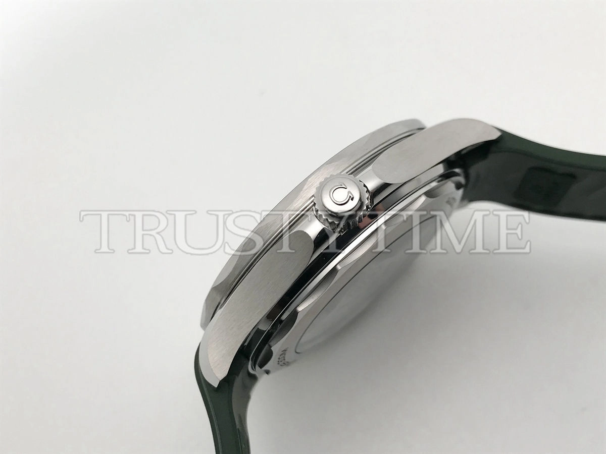 Копия часов Omega Seamaster Diver 300m Co-axial Master Chronometer 42mm 210.32.42.20.10.001 Арт.OM-0879