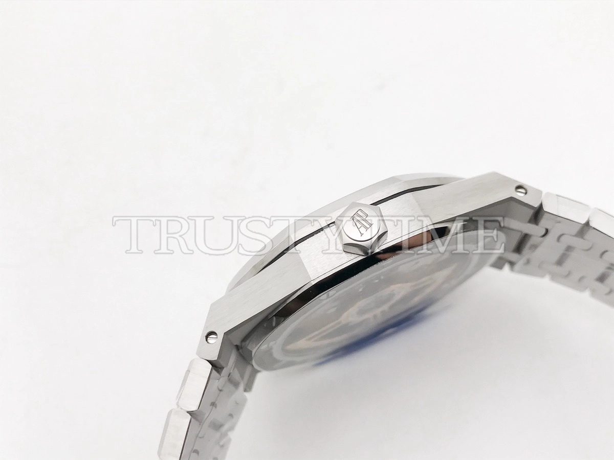 Копия часов Audemars Piguet Royal Oak Selfwinding 15510ST.OO.1320ST.10 Арт.AP-1217