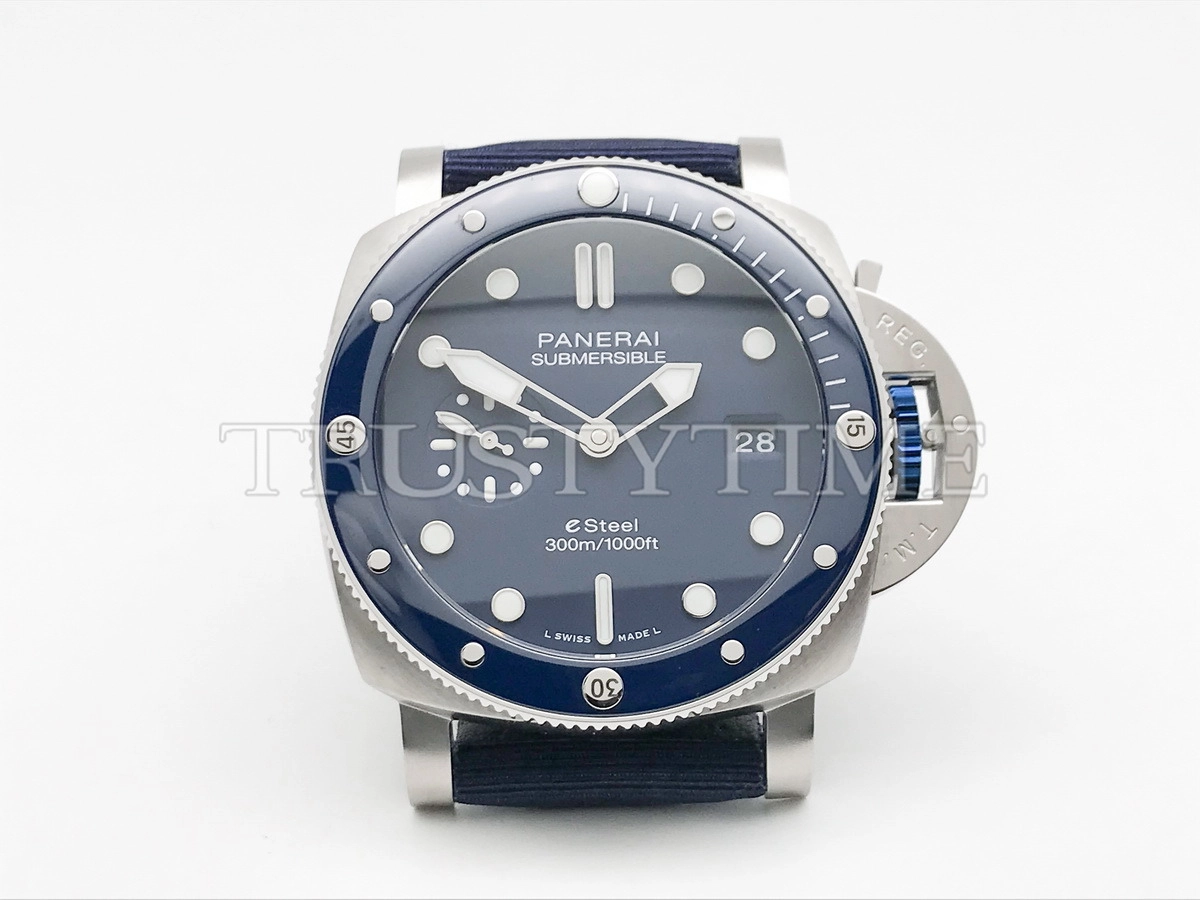 Копия часов Panerai Submersible QuarantaQuattro eSteel™ Blu Profondo 44mm PAM01289 Арт.PN-0868