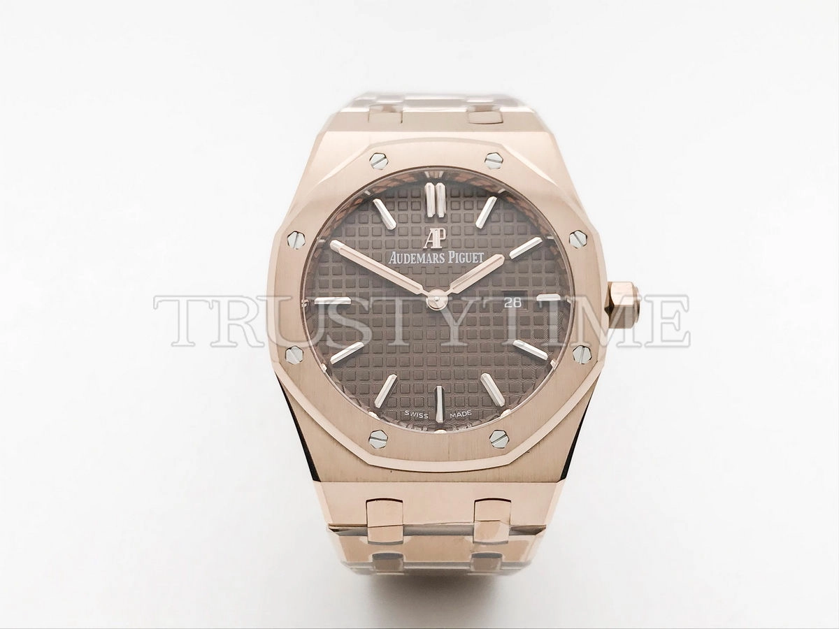 Копия часов Audemars Piguet Royal Oak Ladies 33mm 67650OR.OO.1261OR.01 Арт.AP-0736