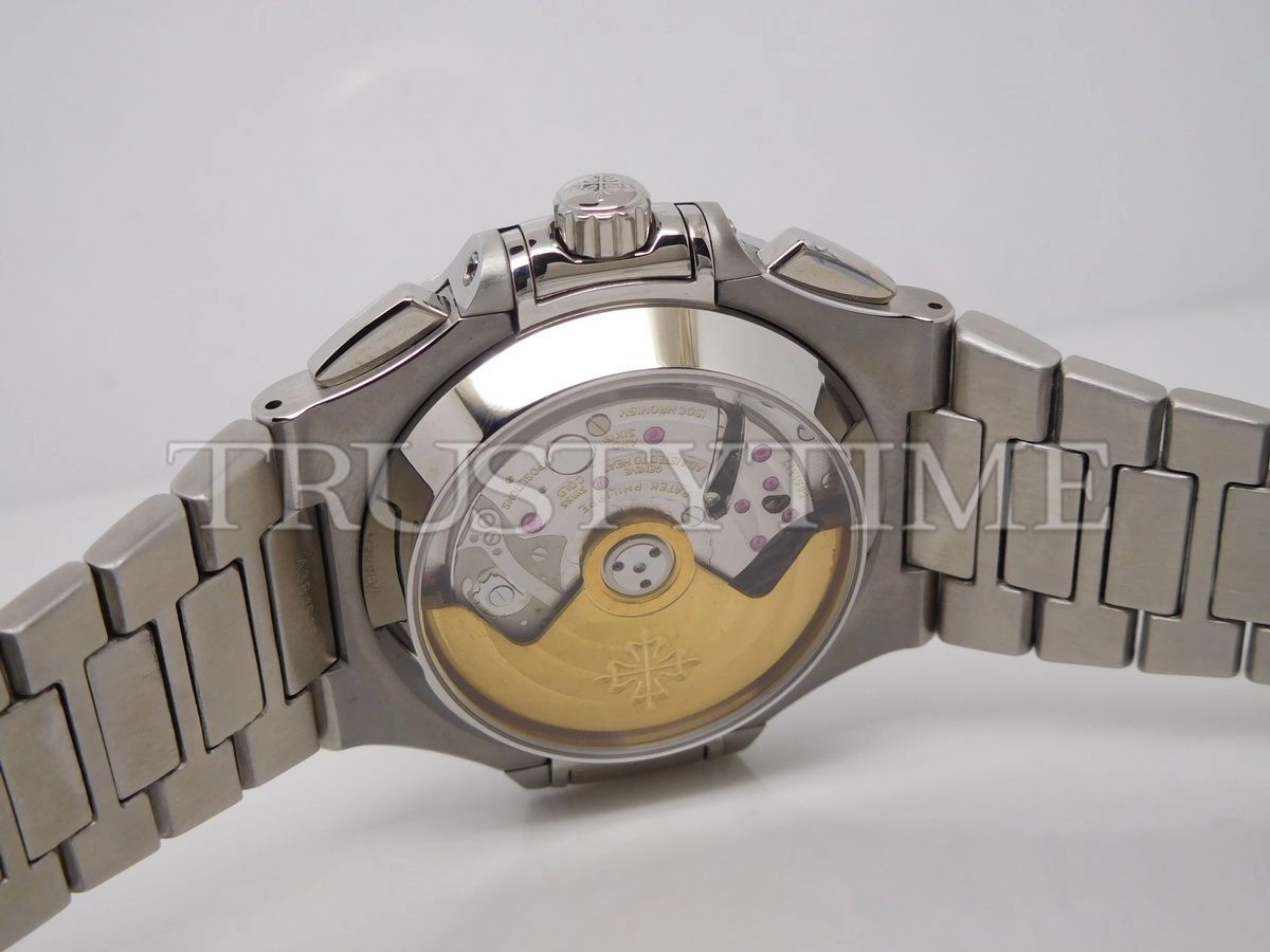 Копия часов Patek Philippe Nautilus Chronograph 40,5mm 5980/1A-001 Арт.PP-0573