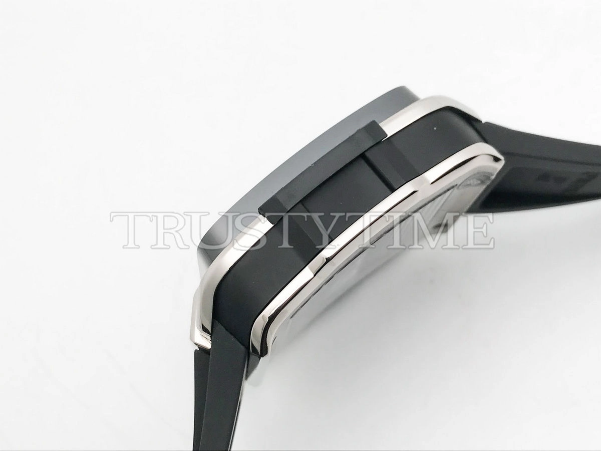 Копия часов Hublot Square Bang Unico Titanium Ceramic 821.NM.0170.RX Арт.HB-1224