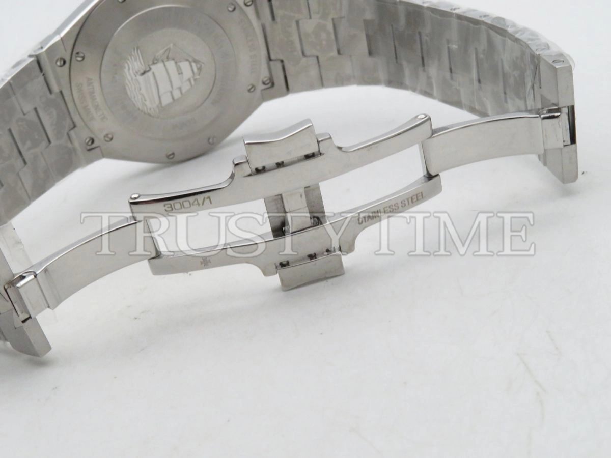 Копия часов Vacheron Constantin Overseas Automatic 42mm 47040/B01A-9093 Арт.VC-0260