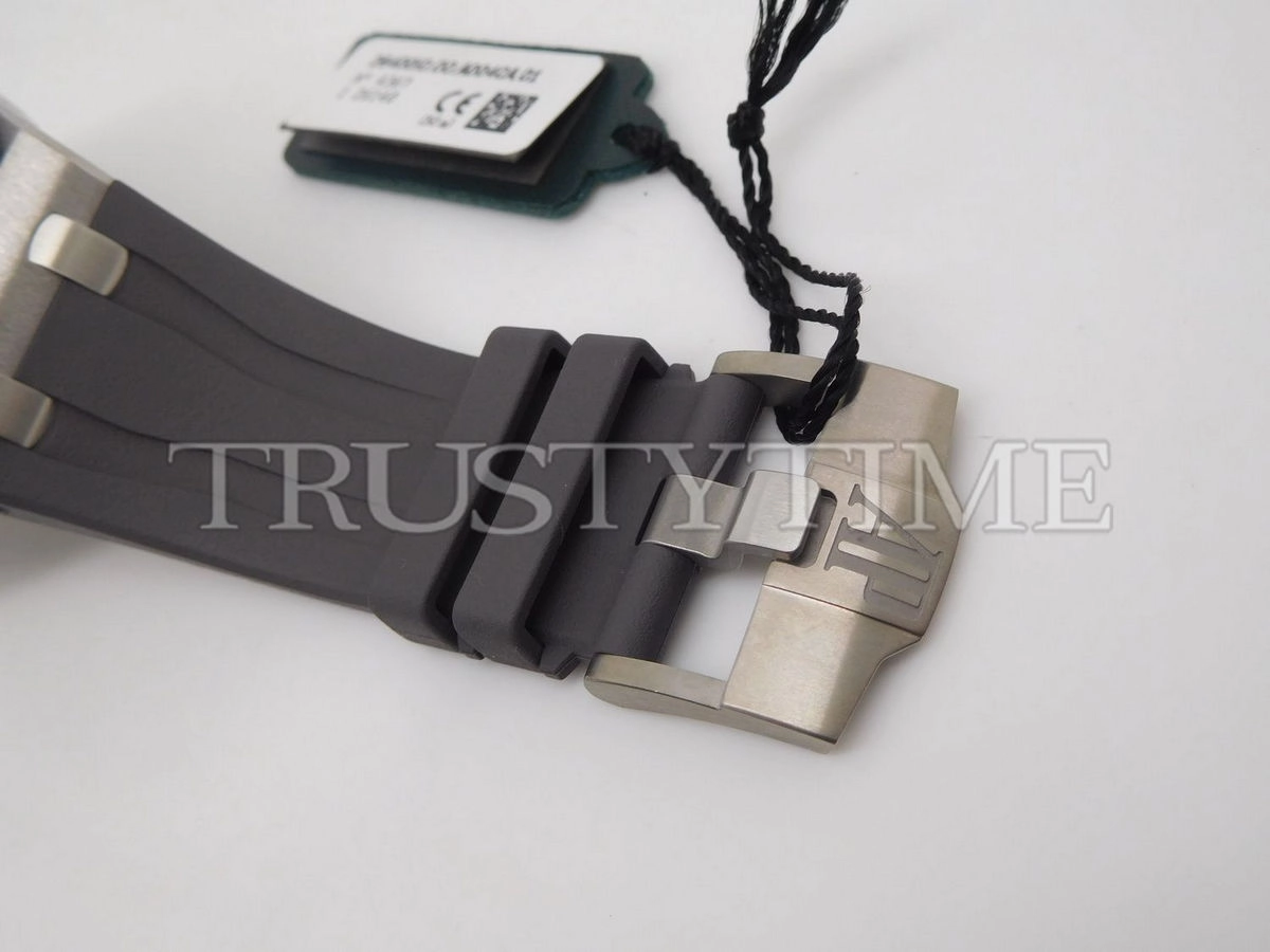 Копия часов Audemars Piguet Royal Oak Offshore Chronograph 26400IO.OO.A004CA.01 Арт.AP-0851