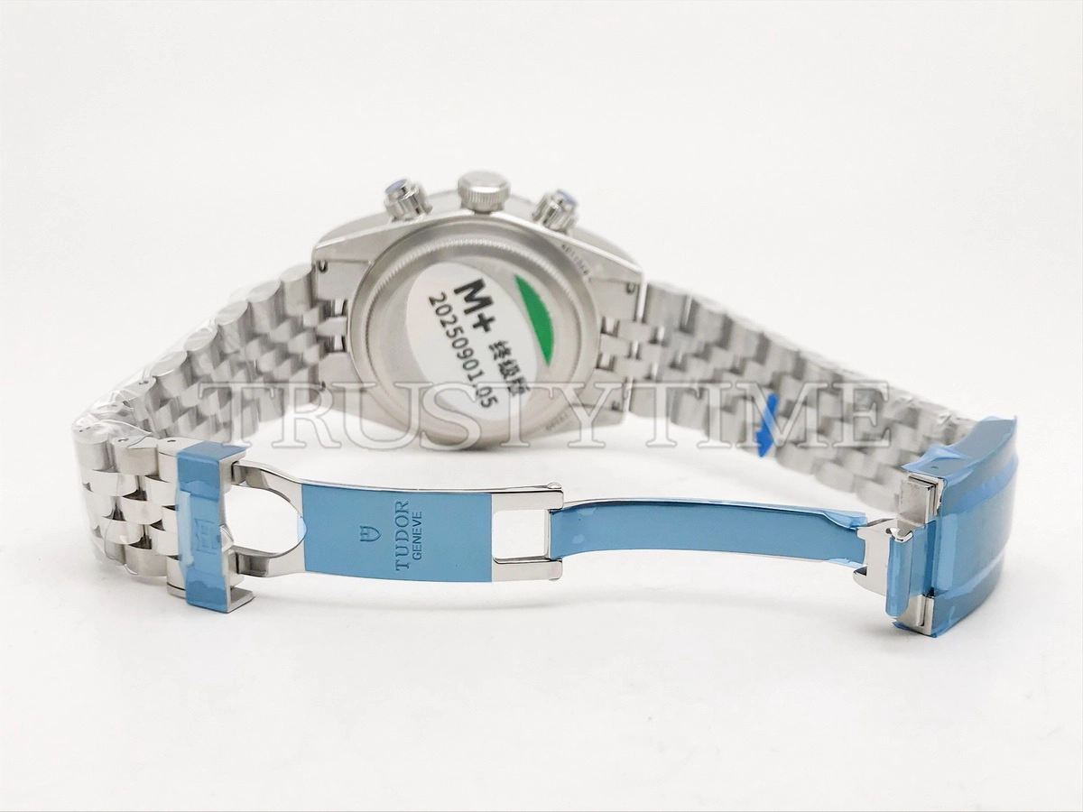 Копия часов Tudor Heritage Black Bay Chronograph M79360N-0024 Flamingo Blue Арт.TD-0849