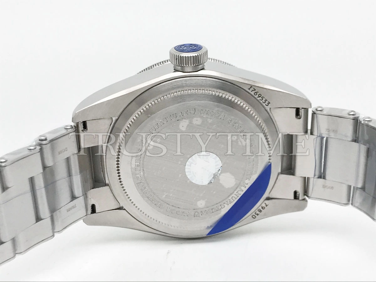Копия часов Tudor Black Bay GMT S&G 41mm M79830RB-0010 Арт.TD-0835