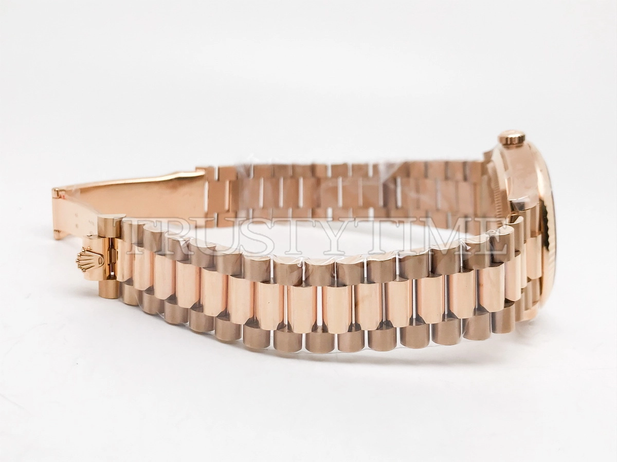 Копия часов Rolex Day-Date 40mm 228235-0002 Арт.RX-2202