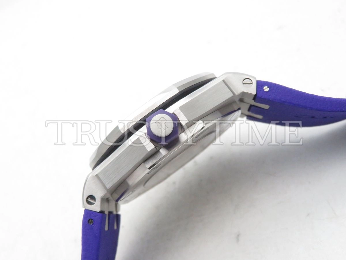 Копия часов Audemars Piguet Royal Oak Offshore Diver 15710ST.OO.A077CA.01 Арт.AP-1012