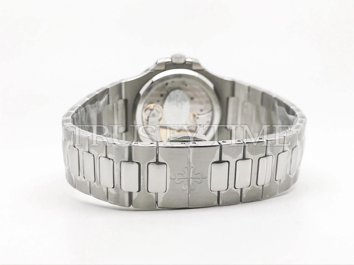 Копия часов Patek Philippe Nautilus Power Reserve Moonphase 40mm 5712/1A-001 Tiffany&Co. Арт.PP-0854