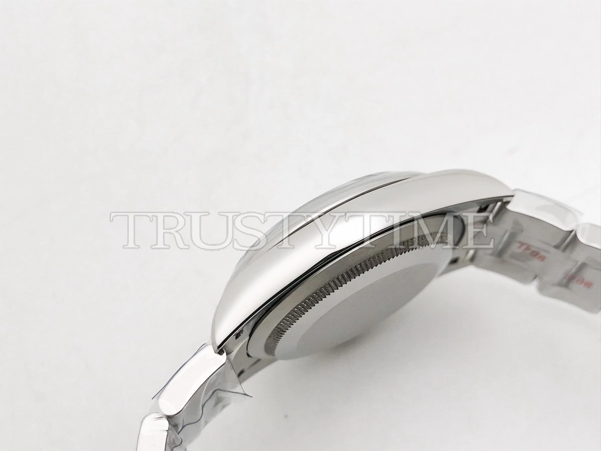 Копия часов Rolex Oyster Perpetual 36mm 126000-0011 Арт.RX-3524