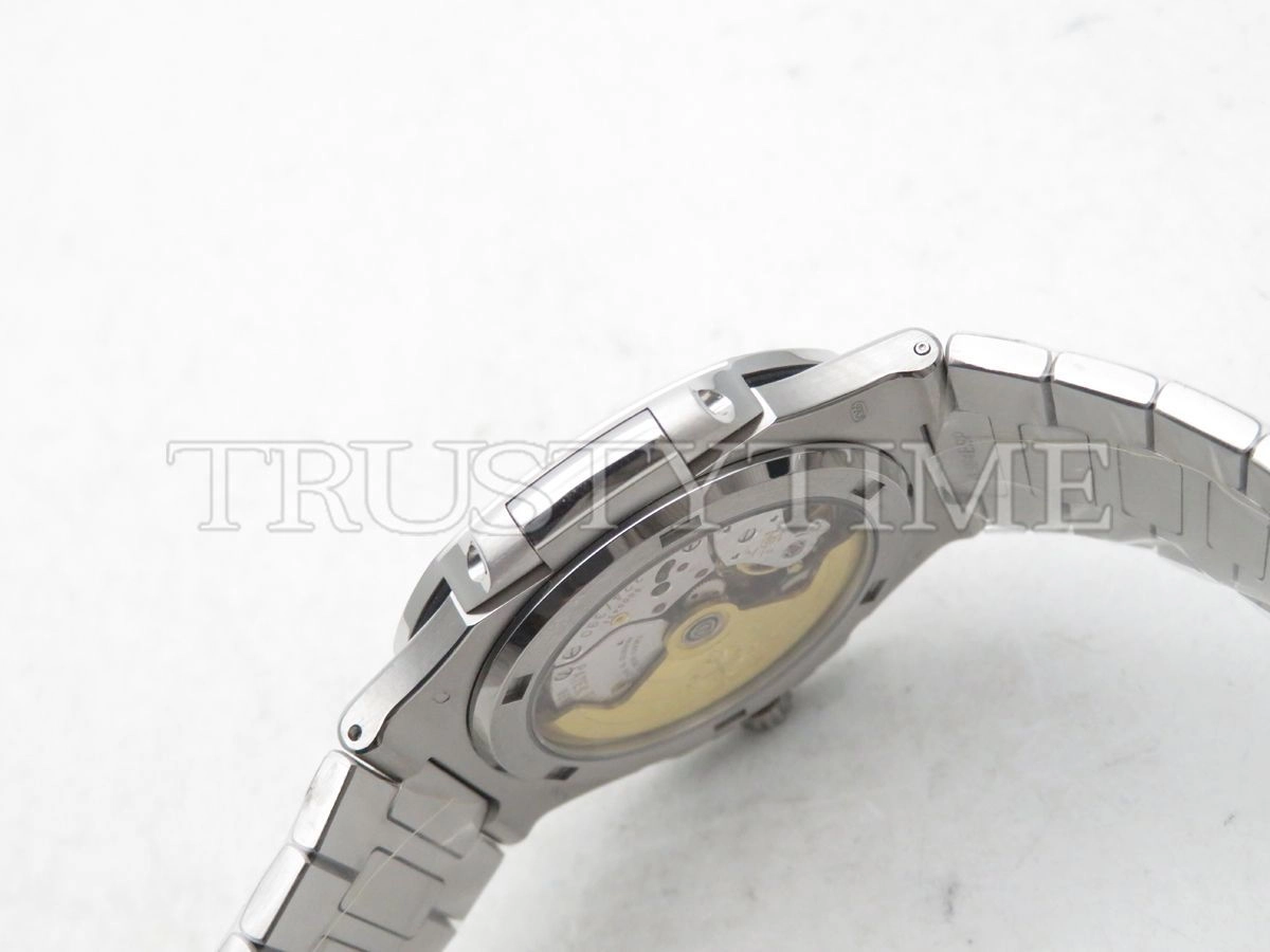 Копия часов Patek Philippe Nautilus 40mm 5713/1G-001 Арт.PP-0722