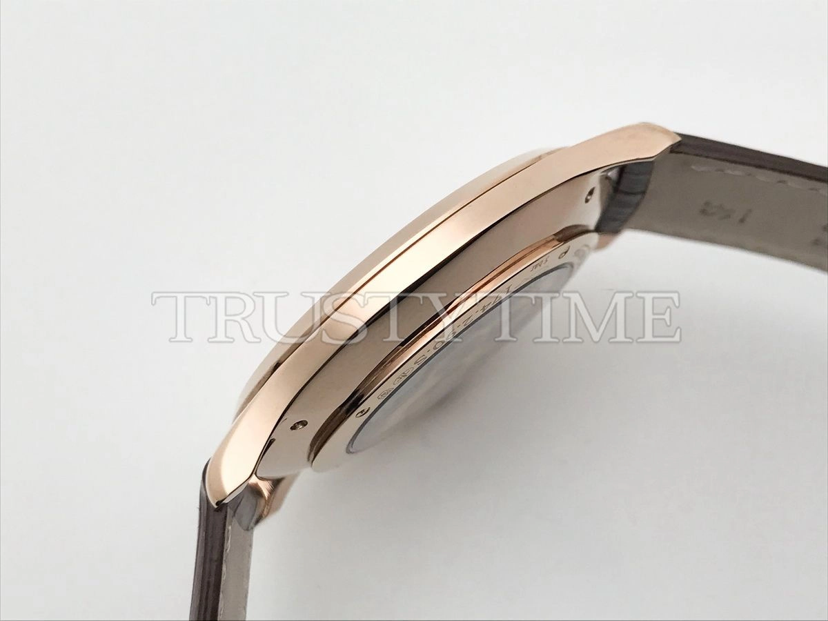 Копия часов Jaeger-LeCoultre Master Ultra Thin Small Second 40mm 1352520 Арт.JL-0396
