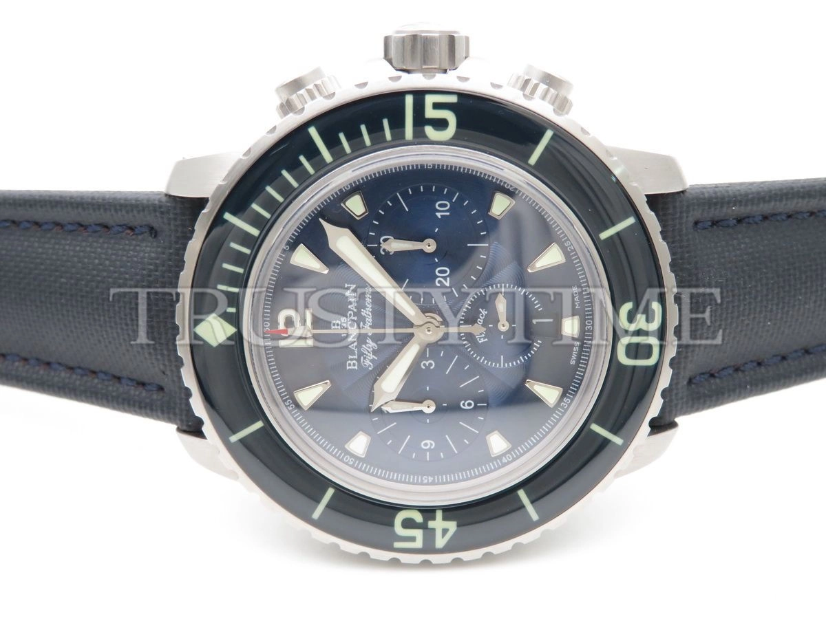 Копия часов Blancpain Fifty Fathoms Flyback Chronograph 5085FB-1140-52B Арт.BP-0305