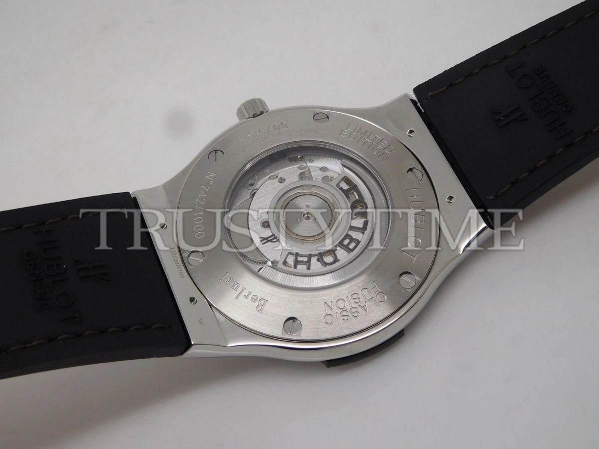 Копия часов Hublot Classic Fusion Berluti Scritto Platinium 45mm 511.TX.050T.VR.BER16 Арт.HB-0489