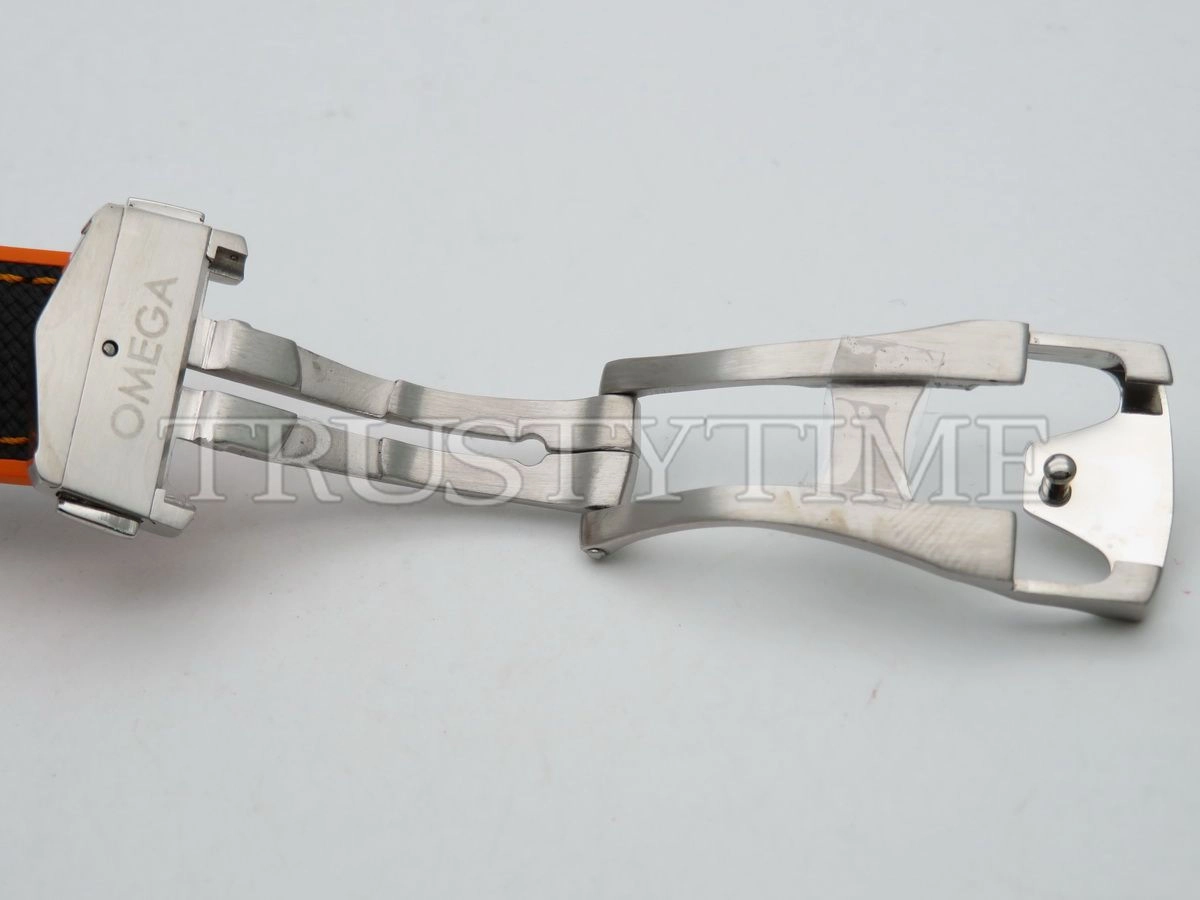 Копия часов Omega Seamaster Planet Ocean 600m Co-axial Chronometer 43,5mm 215.32.44.21.01.001 Арт.OM-0537