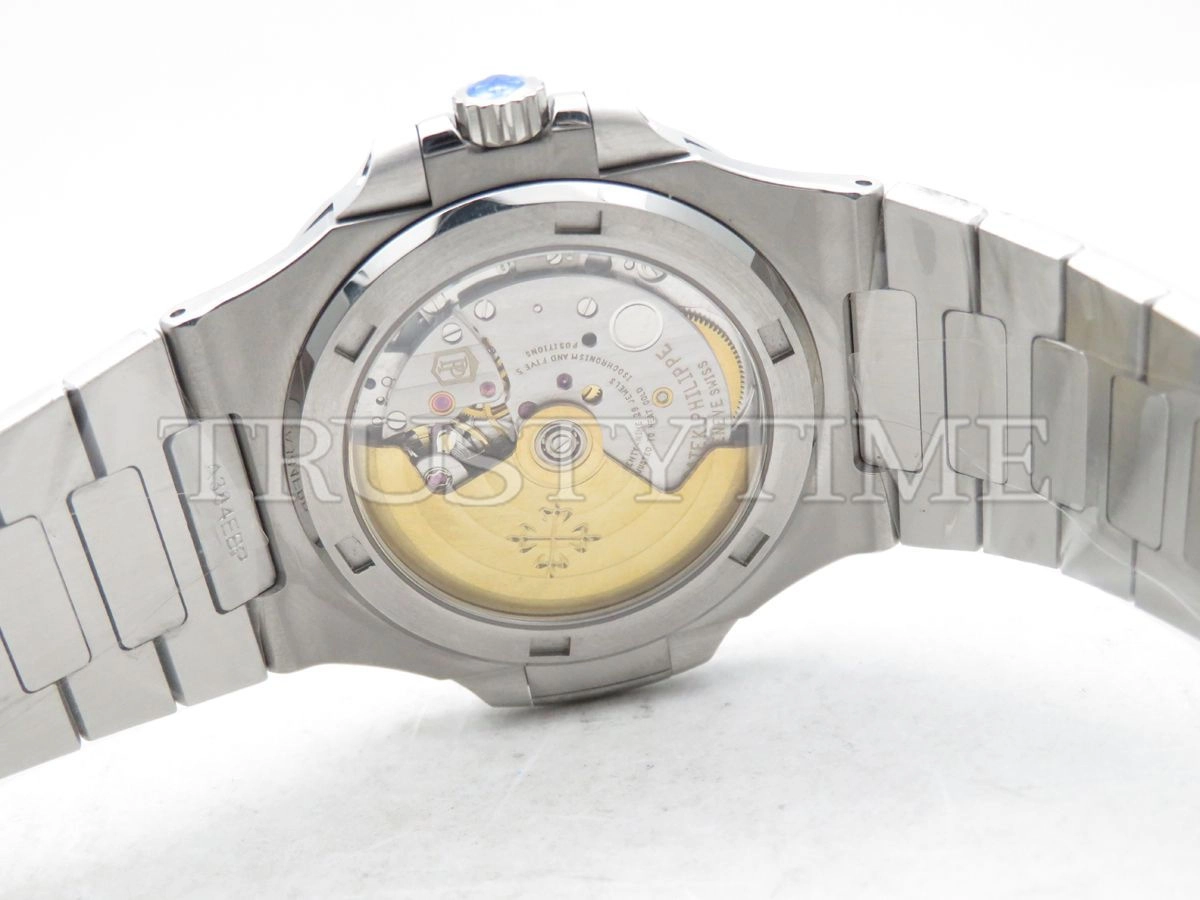 Копия часов Patek Philippe Nautilus 40mm 5711/1300A-001 Арт.PP-0723