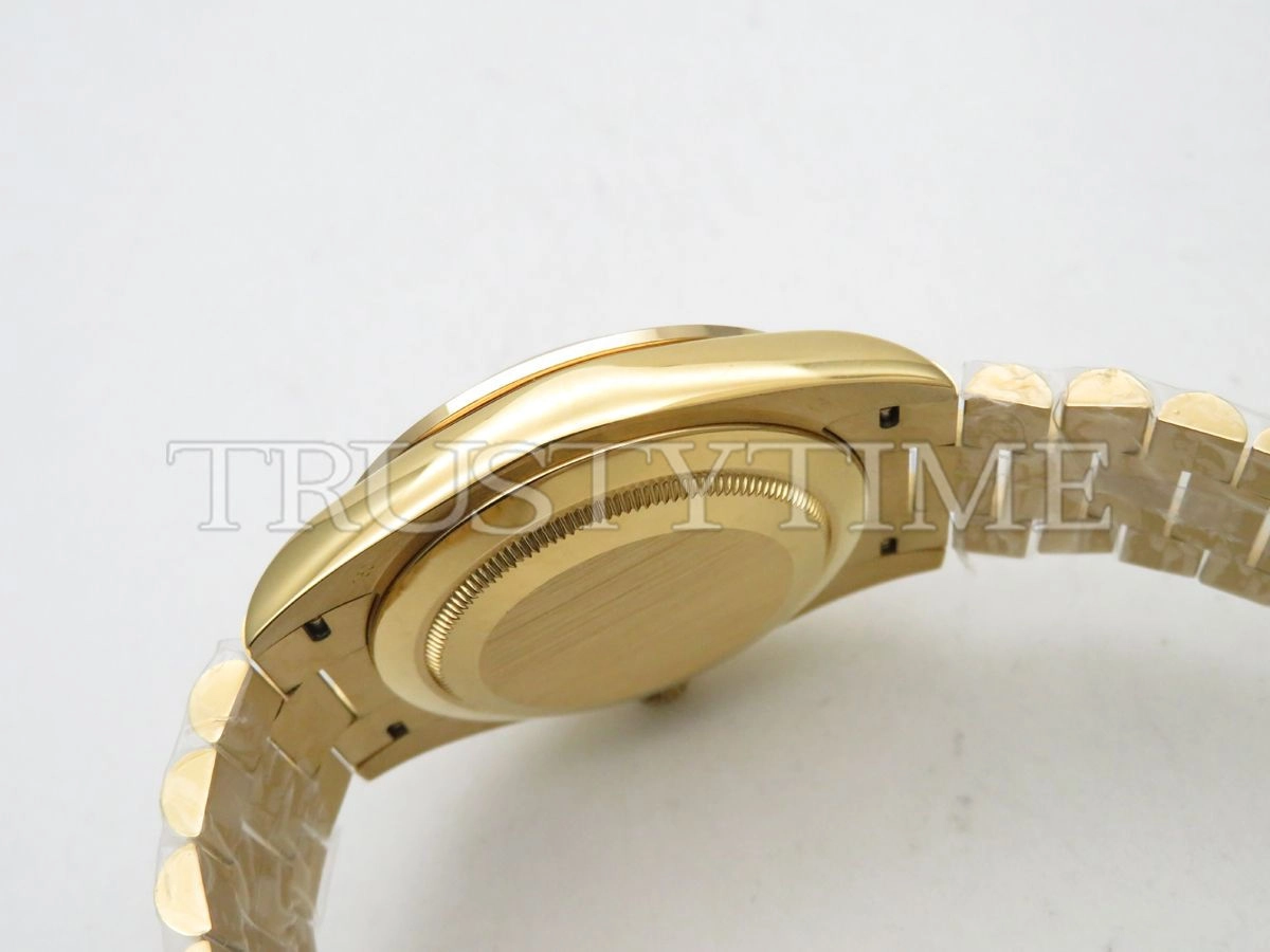Копия часов Rolex Day-Date 40mm 228348RBR-0008 Арт.RX-1635