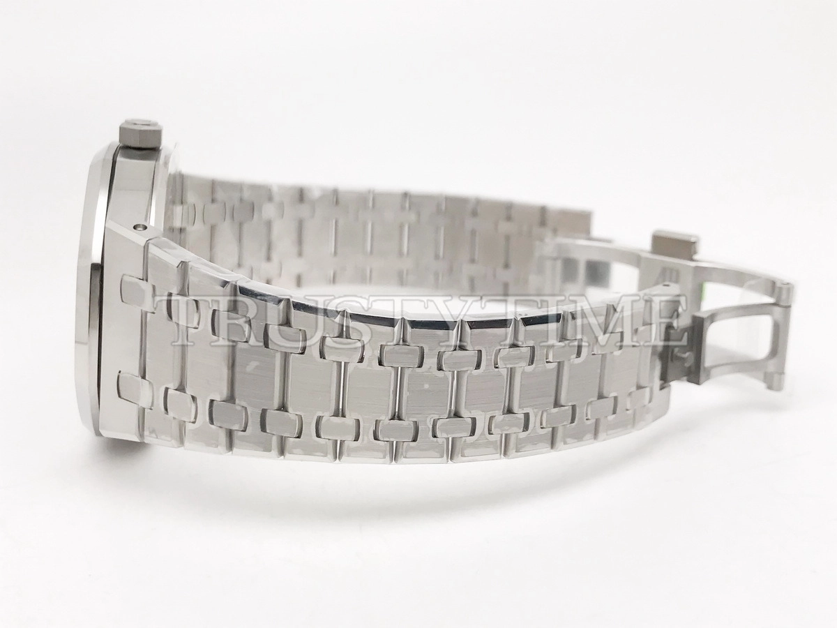 Копия часов Audemars Piguet Royal Oak Selfwinding Special Edition 15510BC.OO.1320BC.02 Арт.AP-1212