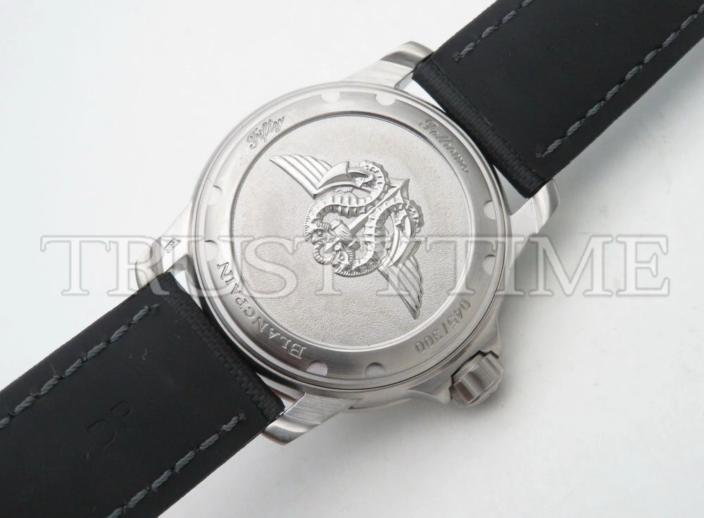 Копия часов Blancpain Fifty Fathoms Nageurs De Combat Automatique 5015E 1130 B52A Арт.BP-0281