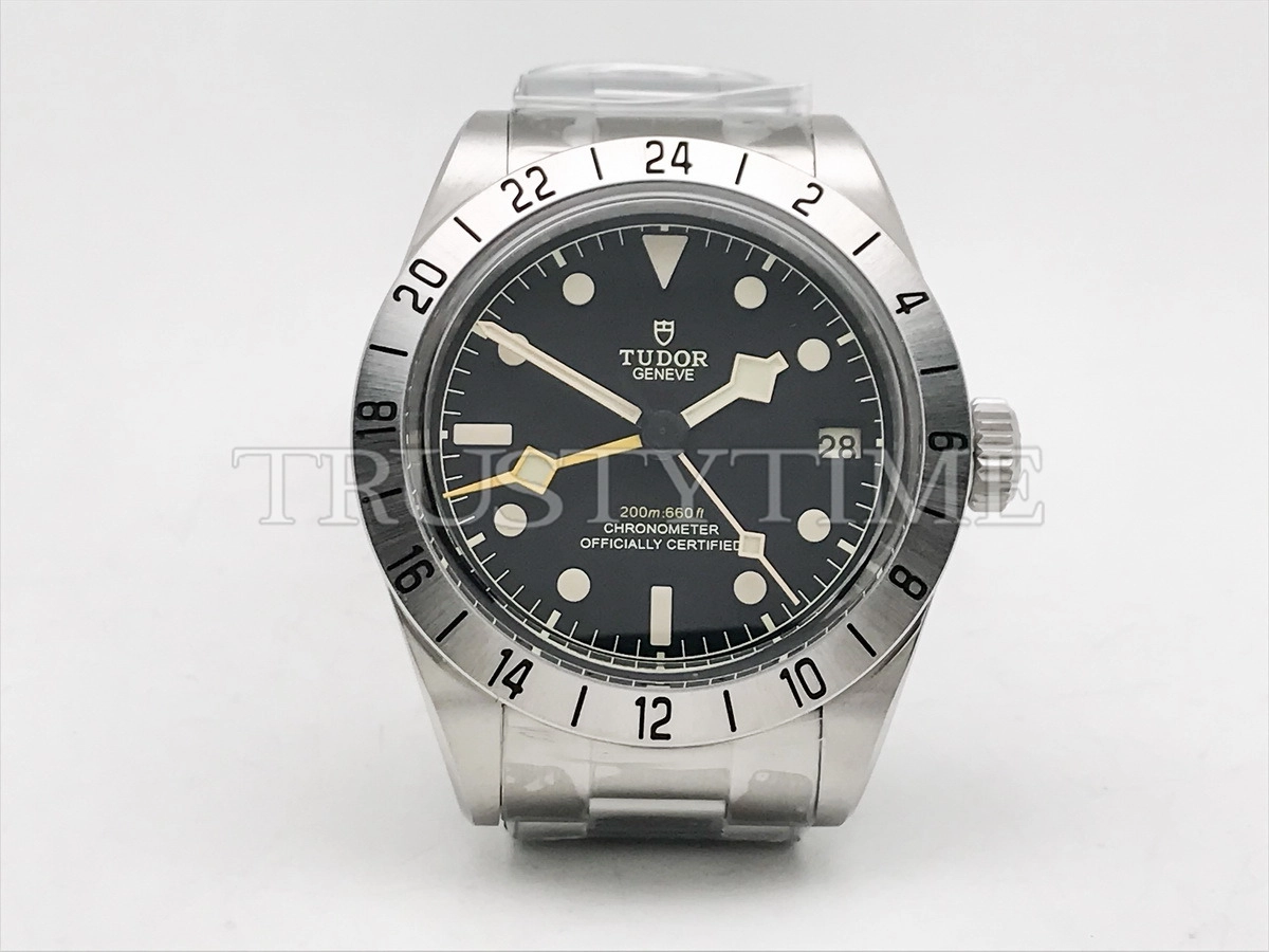 Копия часов Tudor Heritage Black Bay Pro GMT 39mm M79470-0001 Арт.TD-0827